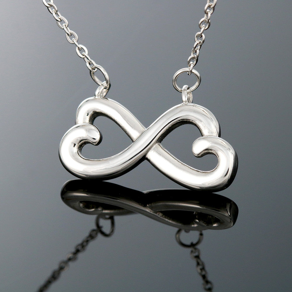 Aunt and Nice Gift - Full Of Love